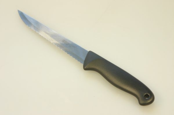 Nůž kuchyňský vlnitý 6